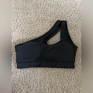 Women’s Black Sports Bra
